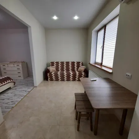 Apartment квартира на 10-й фонтана *