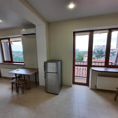 Apartment квартира на 10-й фонтана *